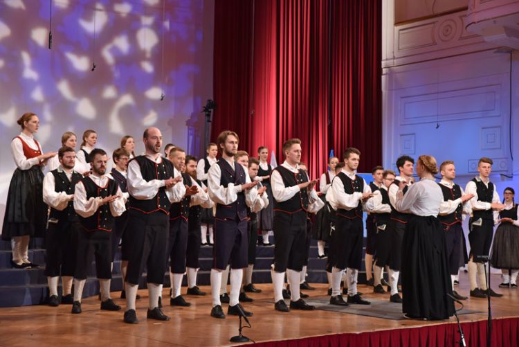 Akademski  pevski zbor Maribor