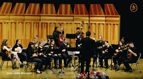 TAMBURAŠKI ORKESTER GD TAMBURJAŠI