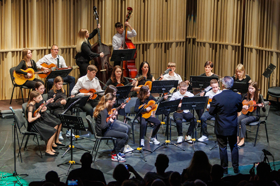 TAMBURAŠKI ORKESTER GLASBENE ŠOLE ČRNOMELJ