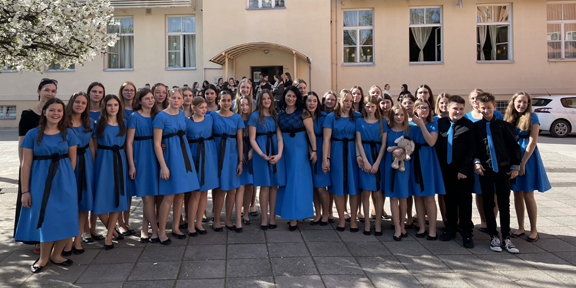 Mladinski pevski zbor Druge osnovne šole Slovenj Gradec