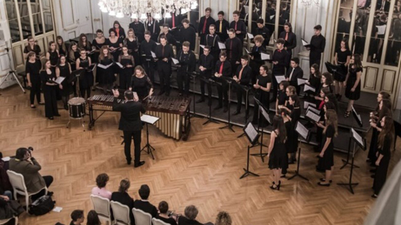 Mešani mladinski pevski zbor Konservatorija za glasbo in balet Maribor, zb. Peter Novak Smolič